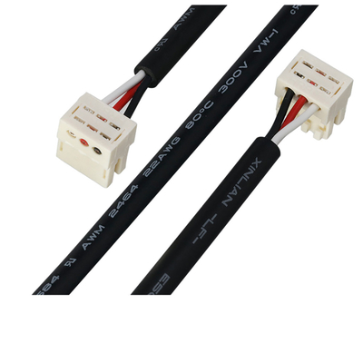 Zespoły kabli IDC o długości 30 cm ze złączem zasilania Lumberg 3515 w kolorze beżowym
